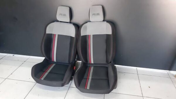 JOGO DE BANCO SANDERO RS